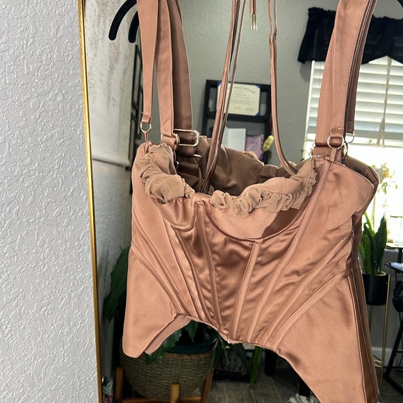 HOUSE OF CB 'Livia' Toffee Satin Peplum Corset NWOT - Picture 8 of 10